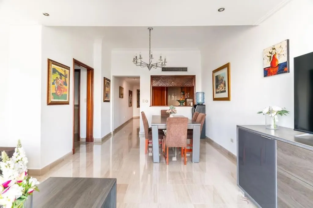 Apartment Luxurious 2Bdr Condo Located In Prestigious Tower. Santo Domingo