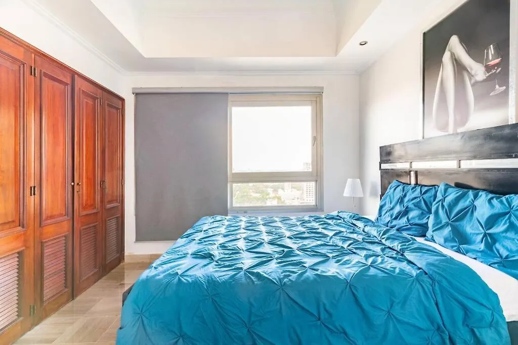 Luxurious 2Bdr Condo Located In Prestigious Tower. Santo Domingo Apartment